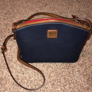 Dooney & Bourke crossbody purse